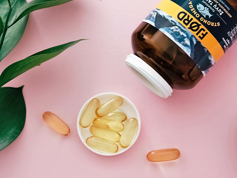 Omega supplement capsules